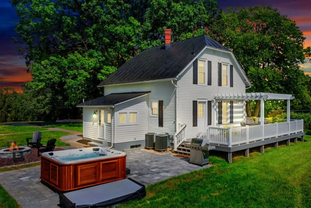 145833 432550 fYGEmMGX9DP9KinLLc1xJ2MoNF6 Z4Jq ikr0bupjzI 68dbeefc4a34b.jpg