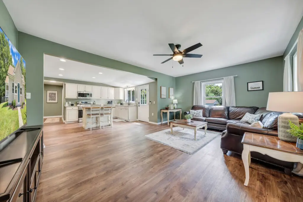 145833 433594 eQe3f1Gkte k81yAW7AWlmoFcG2PZdSVajX Kbgm kI 68dbfcf1b837b.jpg