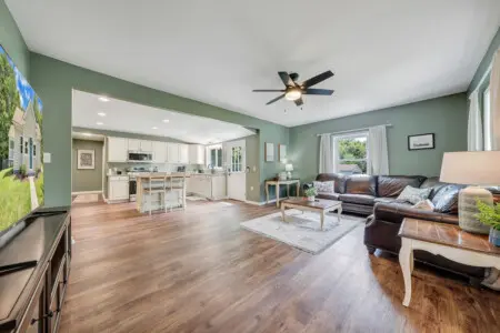 145833 433594 eQe3f1Gkte k81yAW7AWlmoFcG2PZdSVajX Kbgm kI 68dbfcf1b837b.jpg